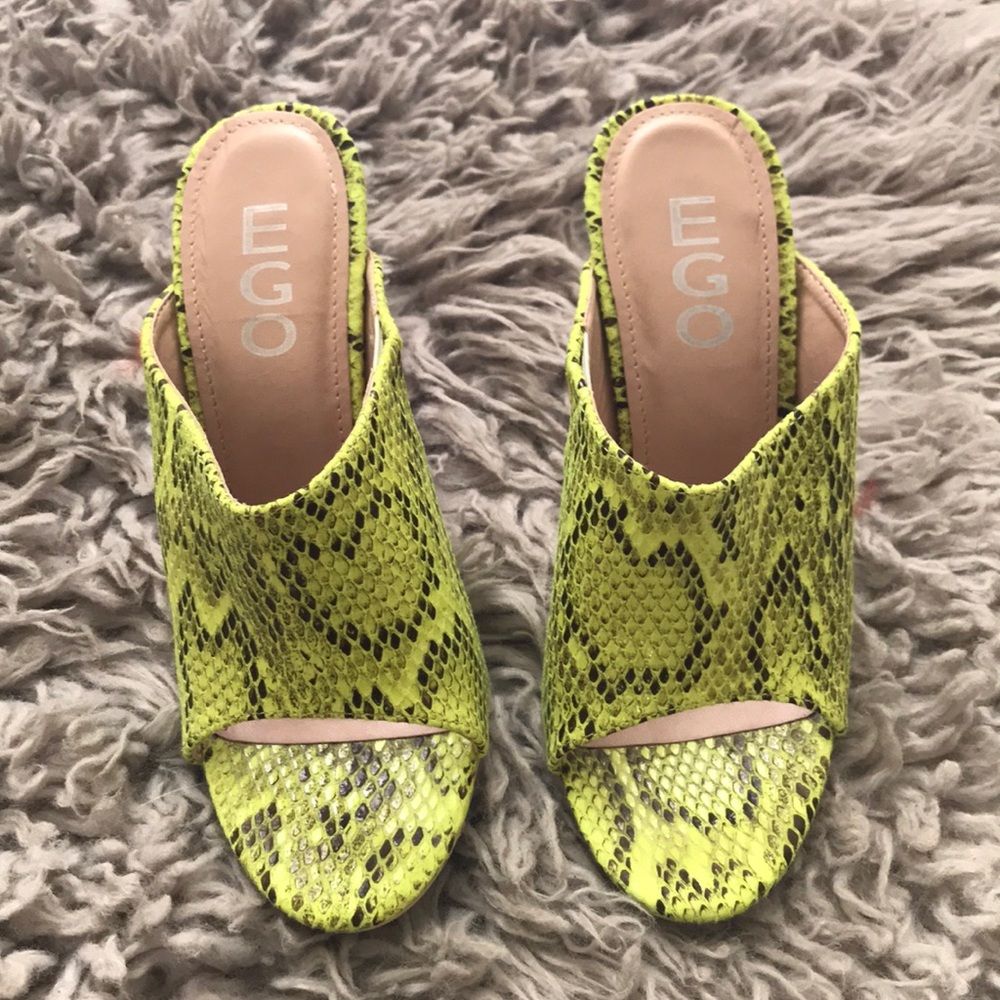 Wedge heel